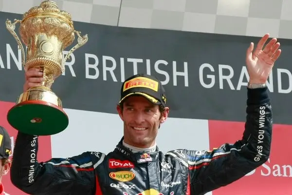 Red Bull apoya a Webber tras su decisión de dejar la F1