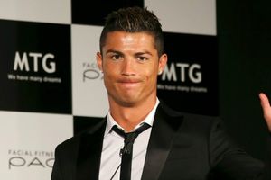 Justin Bieber presume 'selfie' con CR7