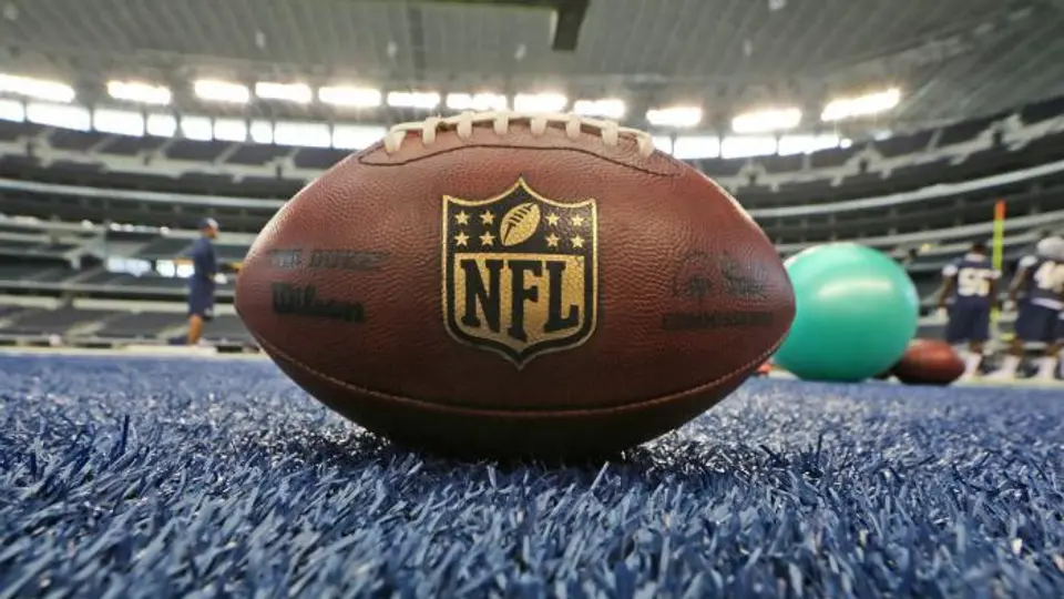 Corte respalda demanda por tope salarial en la NFL