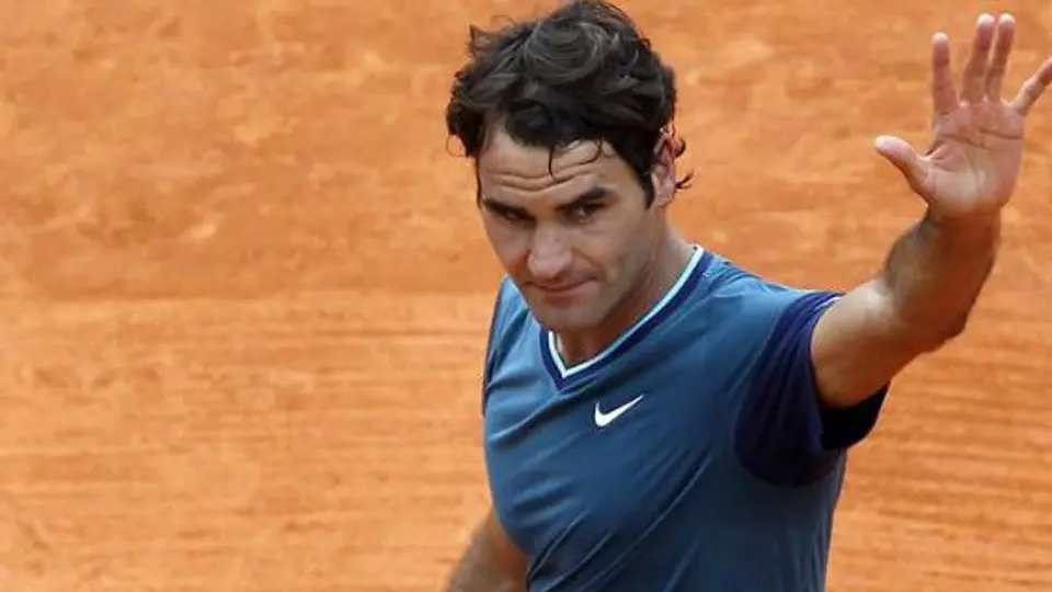 Federer vence a Djokovic y avanza a la Final de Montecarlo