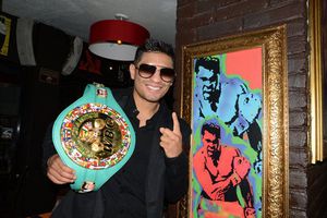 Mares asegura que sacrificaría dinero por pelear en México