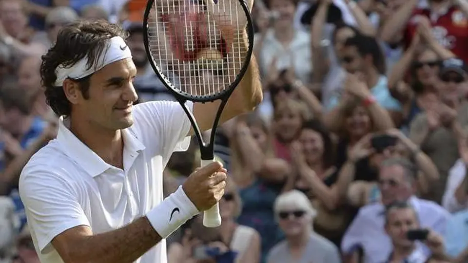 Federer considera que está recobrando su nivel