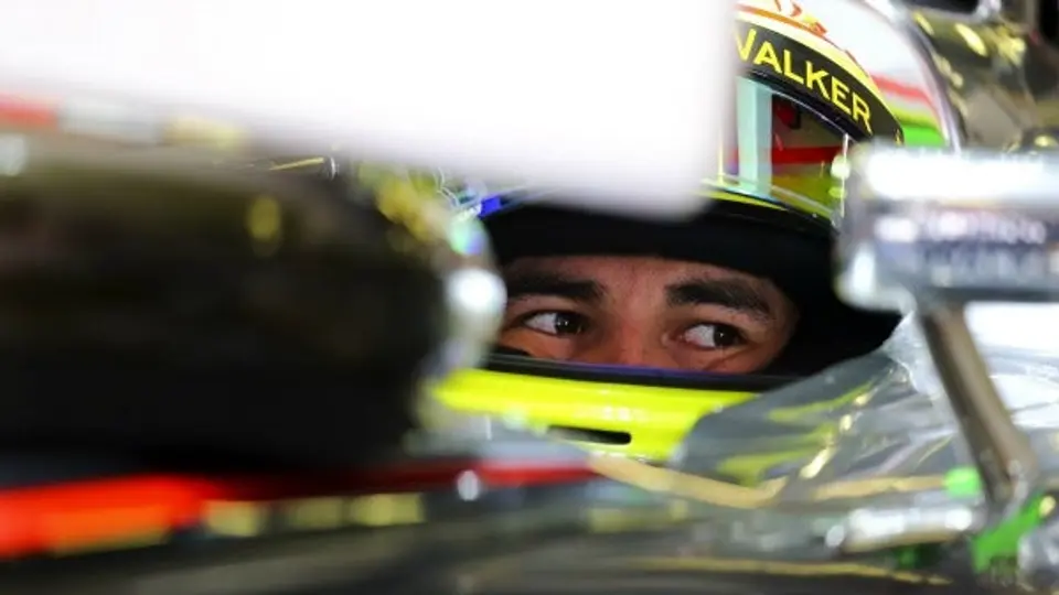 Pérez sorprende y saldrá octavo en el GP de España