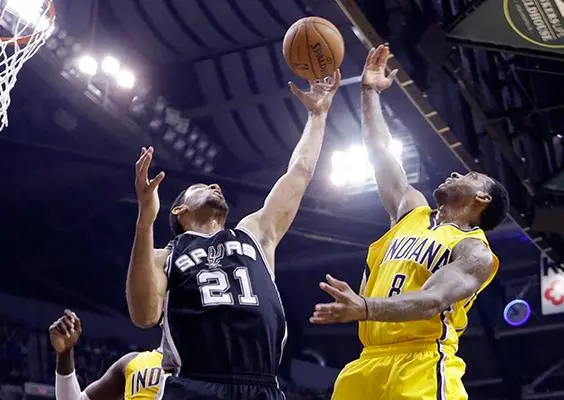 Spurs establece su mejor récord de triunfos