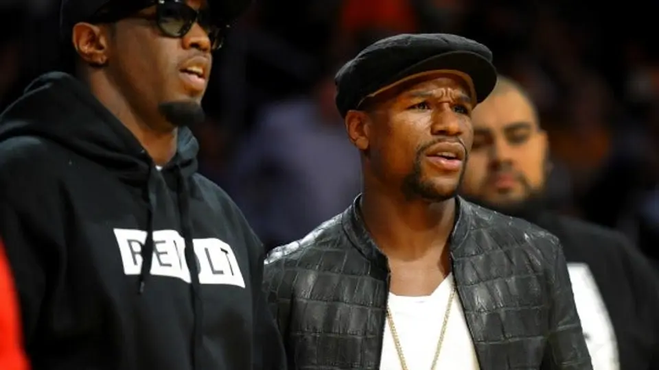 Mayweather es nombrado 'campeón supremo' del CMB