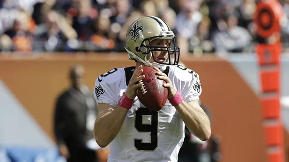 Brees lidera quinto triunfo en fila de Nueva Orleans