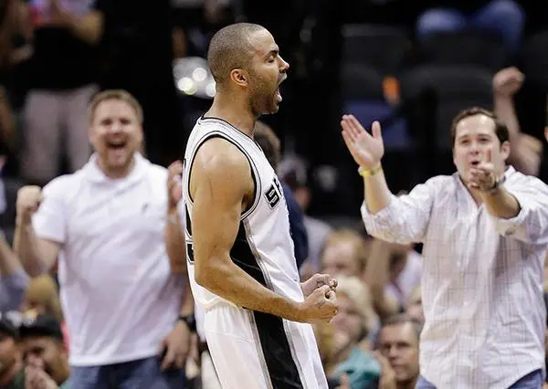 Spurs logra tranquila victoria sobre Blazers