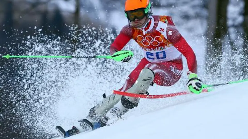 Viletta se cuelga el Oro en esquí alpino