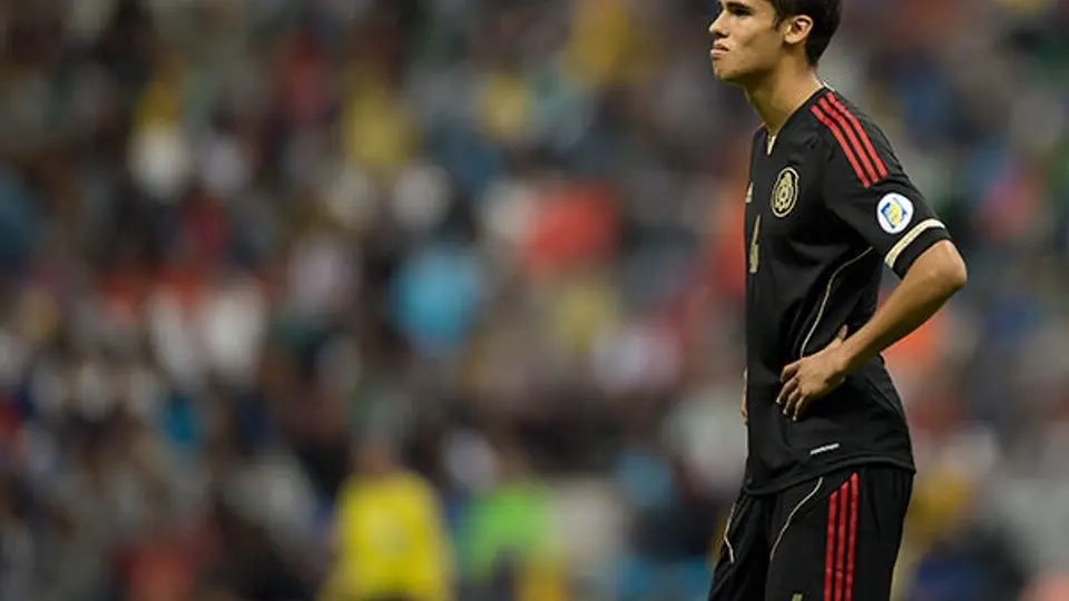 México cae y tiene un pie fuera del Mundial