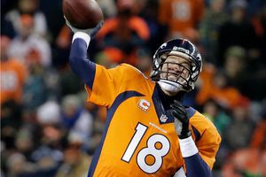 Manning apunta a récord de más pases para TD vs San Diego
