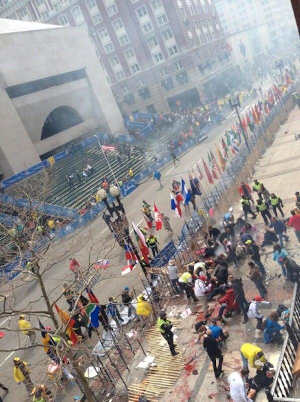 AP reporta que había dos explosivos más, ya desactivados | ESPECIAL