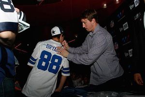 Sean Lee firma autógrafos en Monterrey