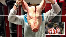 Jugadores del Stoke ponen cabeza de cerdo en casillero de Kenwyne Jones