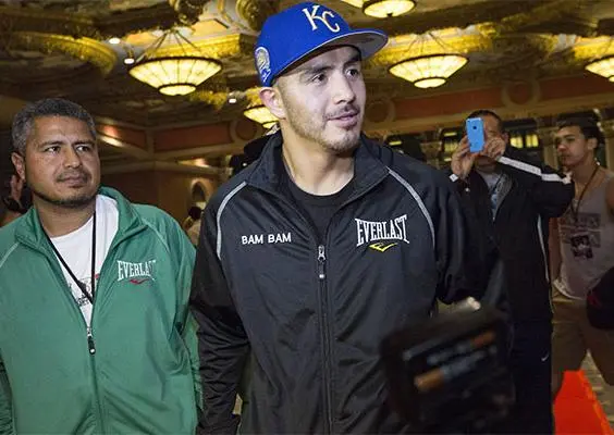Entrenador de Ríos ve a Pacquiao acabado