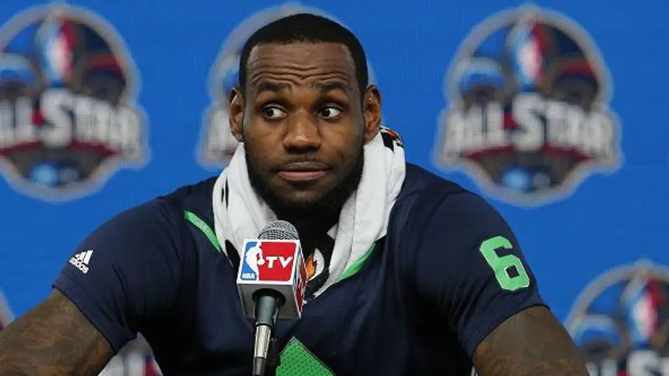LeBron no se ve fuera del Heat