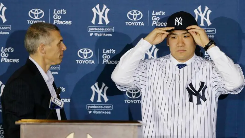 Presentan a Tanaka con los Yanquis