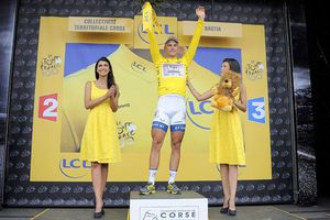Kittel se lleva la primera etapa del Tour de Francia