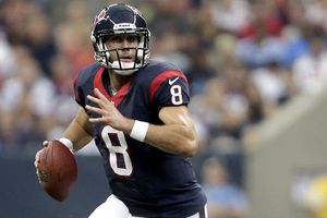Schaub comanda triunfo de Texanos