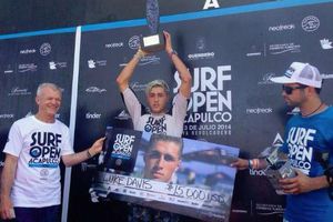 Luke Davis se corona en el Surf Open Acapulco