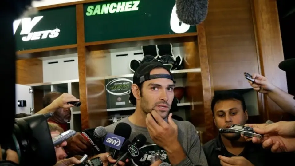 Mark Sánchez arrancará en la banca