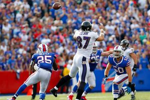 Bills se aprovechan de los errores de Flacco y Baltimore