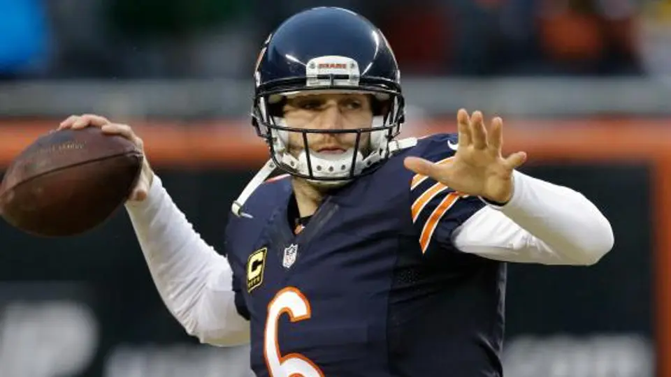 Chicago renueva a Jay Cutler hasta 2020