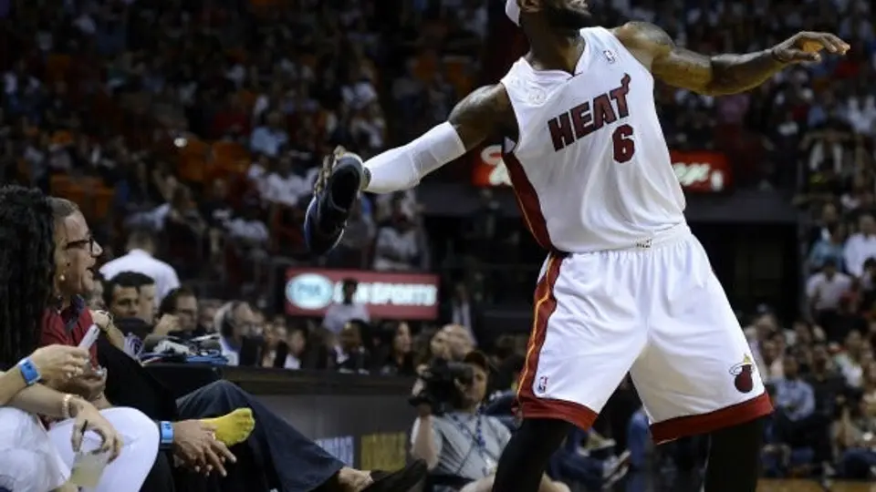 LeBron James, solidario con Kobe Bryant