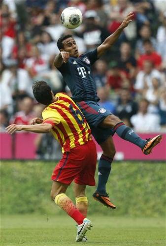 Thiago Alcántara tuvo la oportunidad de enfrentarse ante sus ex compañeros del Barça | AP