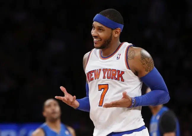 Carmelo Anthony renueva con los Knicks