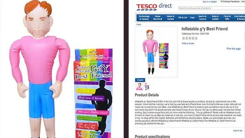 Supermercado pide disculpas por muñeco inflable 'gay'