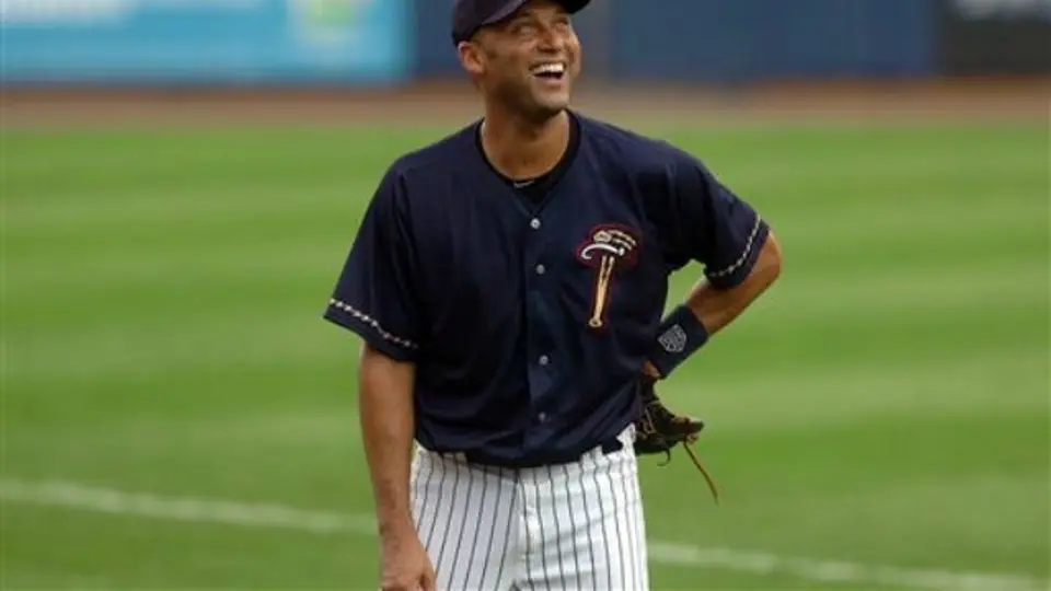 Derek Jeter regresa a los Yanquis, tras nueve meses