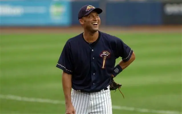 Derek Jeter regresa a los Yanquis, tras nueve meses