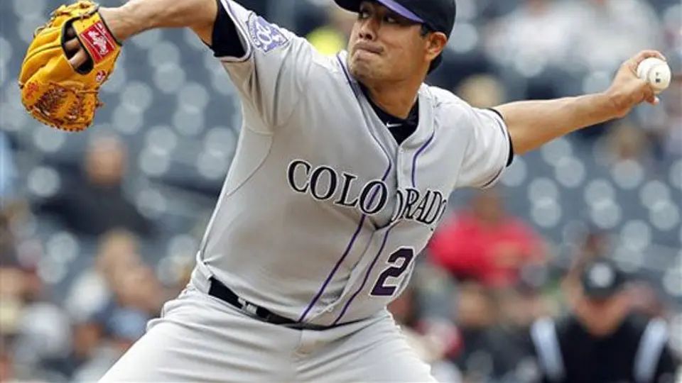 Rockies vence a San Diego con gran pitcheo de De la Rosa