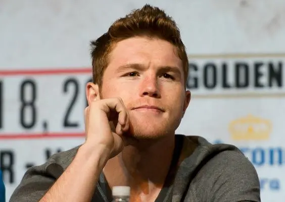 Canelo Álvarez confirma que pelea contra Lara irá por Televisa
