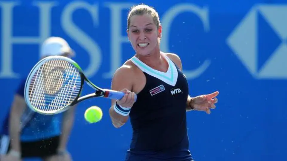 Cibulkova se empleó a fondo para pasar a 'Semis'