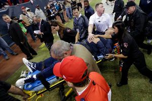 Coach de los Texanos está fuera de peligro