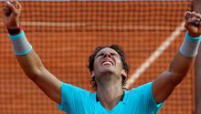 Nadal consigue quinto título consecutivo de Roland Garros