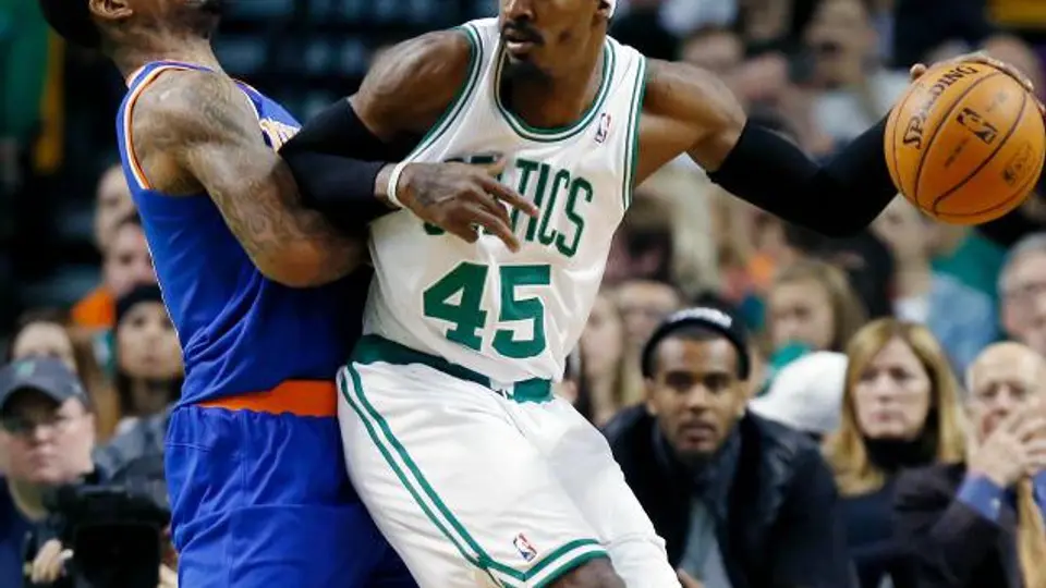 Celtics corta racha de dos derrotas tras vencer a los Knicks