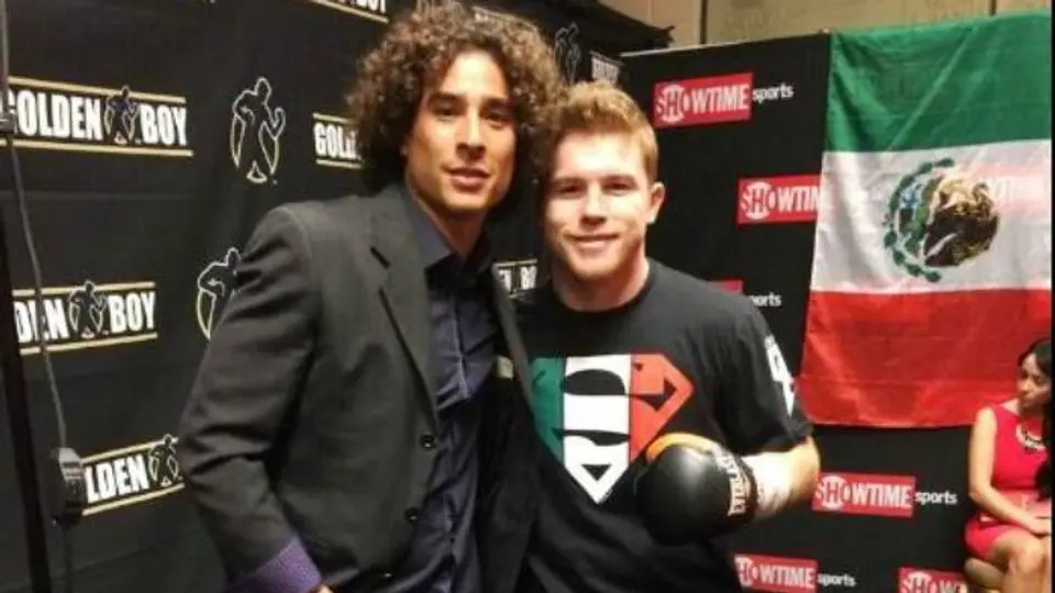 Guillermo Ochoa apoya al Canelo en Las Vegas