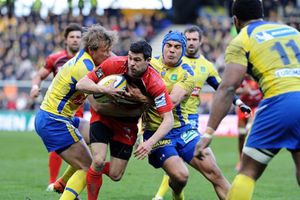 Tres internacionales de rugby francés, atacados con arma blanca