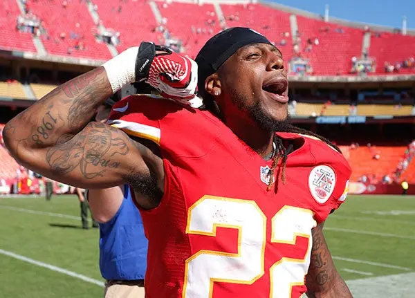 Kansas City mantiene el paso perfecto contra Gigantes