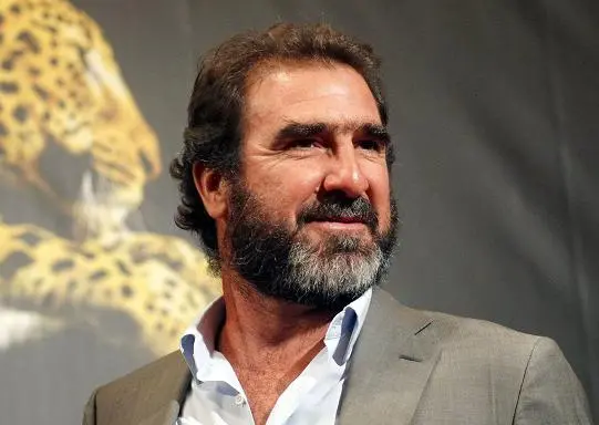Eric Cantona, arrestado por agresión en Londres