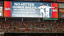 Homer Bailey lanza juego sin hit ni carrera