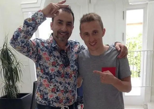 Modric cambia de 'look' por ganar la Décima
