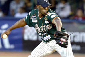 Luis Vizcaíno es el mejor relevista de la LMB 2013