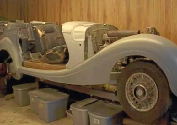 Subastan el Mercedes del lugarteniente de Hitler