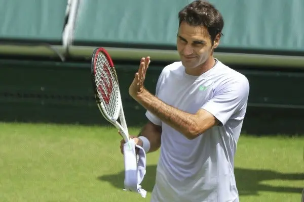 Federer alcanza las Semifinales de Halle