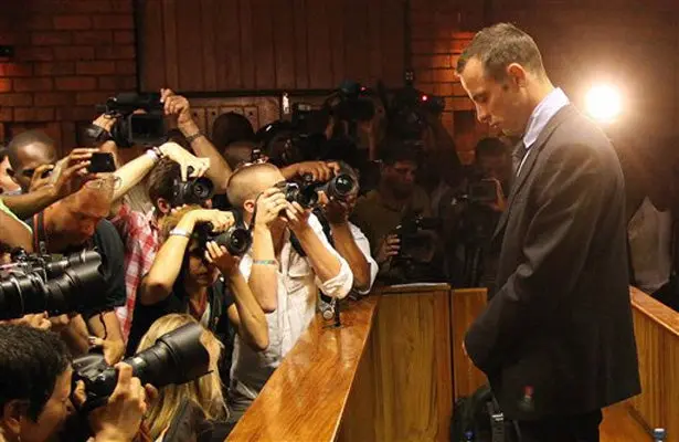 Pistorius irá a juicio hasta el próximo año
