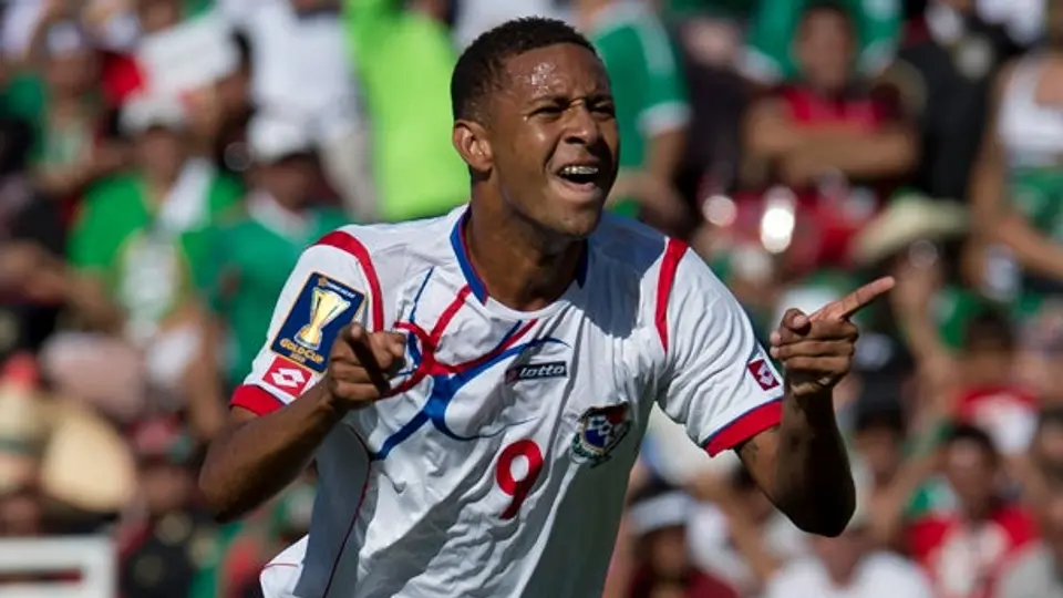 México debuta con descalabro en Copa Oro