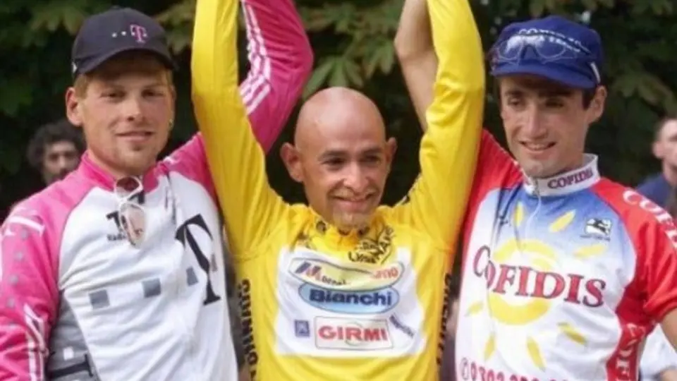 Giro de Italia rendirá homenaje a Pantani en 2014